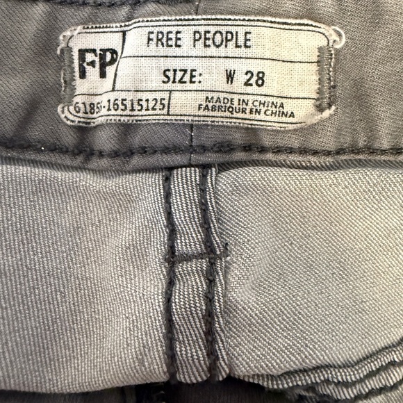 Free People “High Rise Busted Knee Skinny Jeans” 28 Grey - Picture 4 of 4